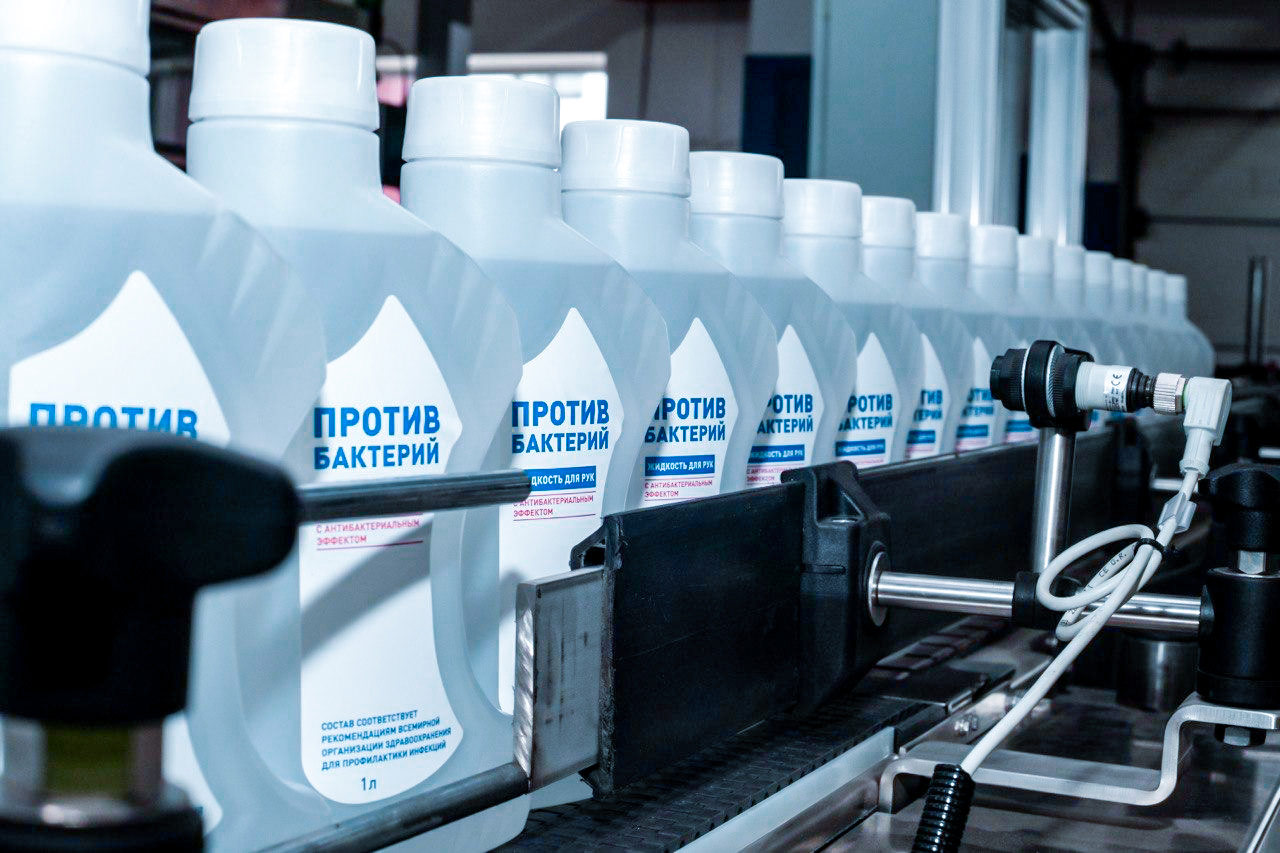 Газпром нефть начала производство антисептических растворов