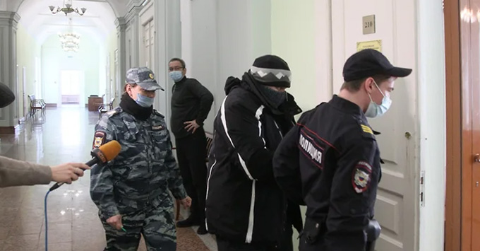 Полковник МВД обвинен в передаче взятки от врезчиков сотрудникам СБ Транснефти